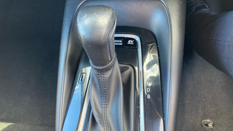 Toyota Corolla 1.8 VVT-i Hybrid Icon Tech 5dr CVT Hybrid Hatchback